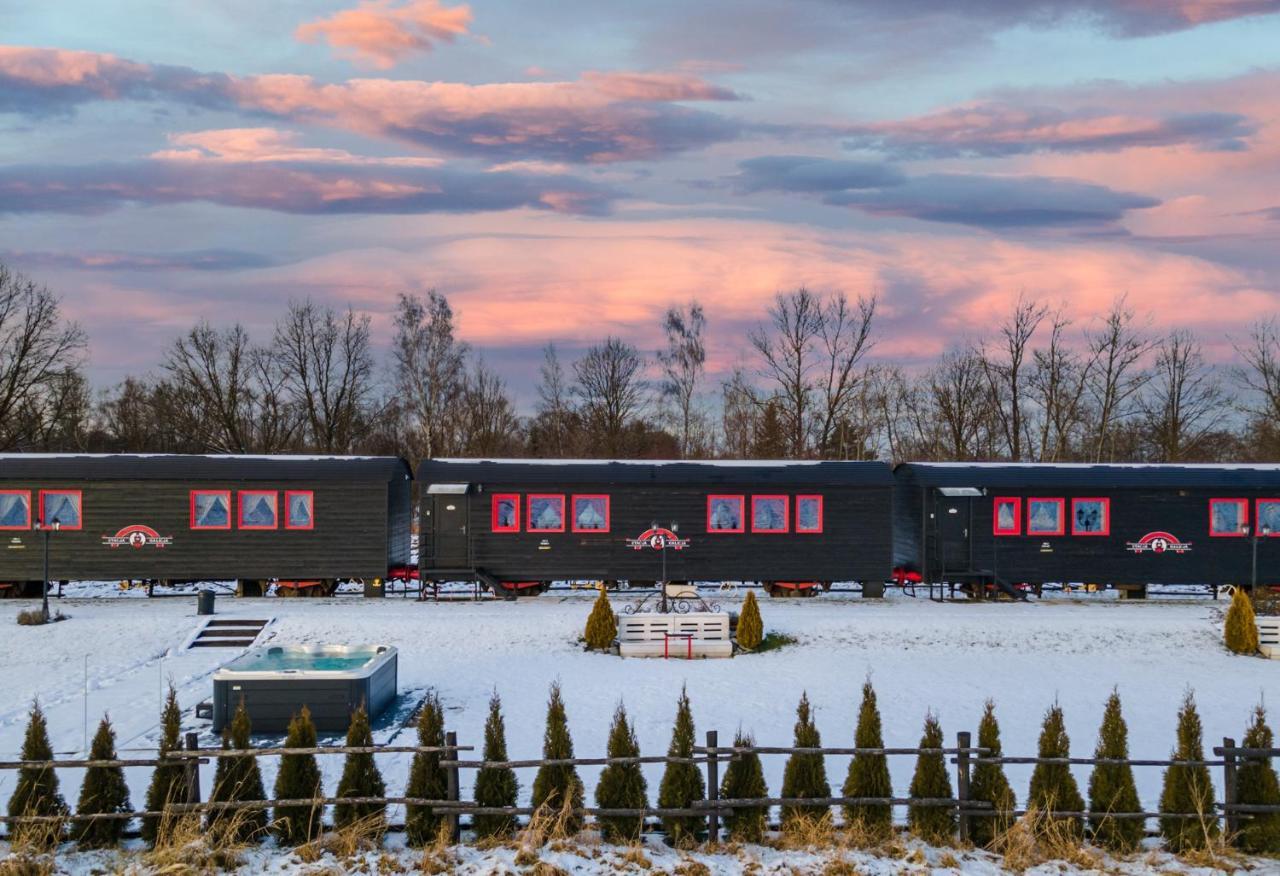 Aparthotel Stacja Galicja - Nocleg W Pociagu Blisko Energylandia Zator Exterior foto